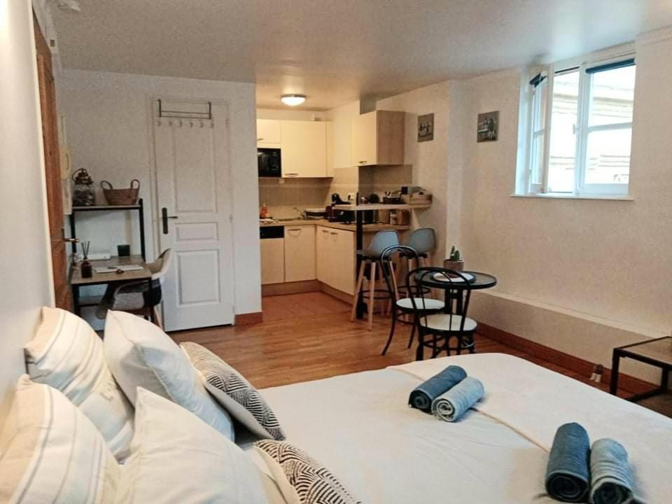 Ferienwohnung La Vicomte - Quai Henri IV - Wifi Gratuit Dieppe Exterior foto